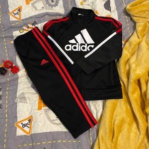 Under armour jacket / pants set